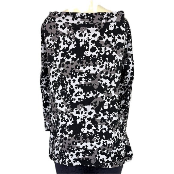 Lovesick +4 Black Camouflage/Hidden Skull Print Keyhole Neck Long Sleeve T-Shirt - Picture 4 of 6